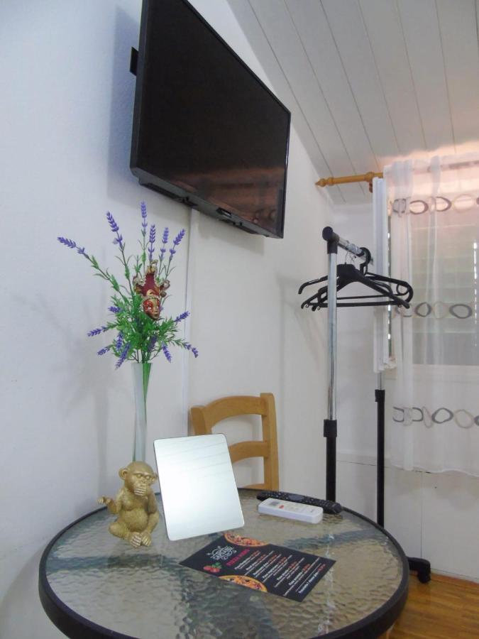 Peric Rooms Σπλιτ Εξωτερικό φωτογραφία